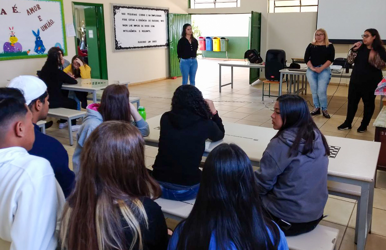 Prefeitura de Lages Projeto orienta estudantes na busca pelo primeiro emprego
