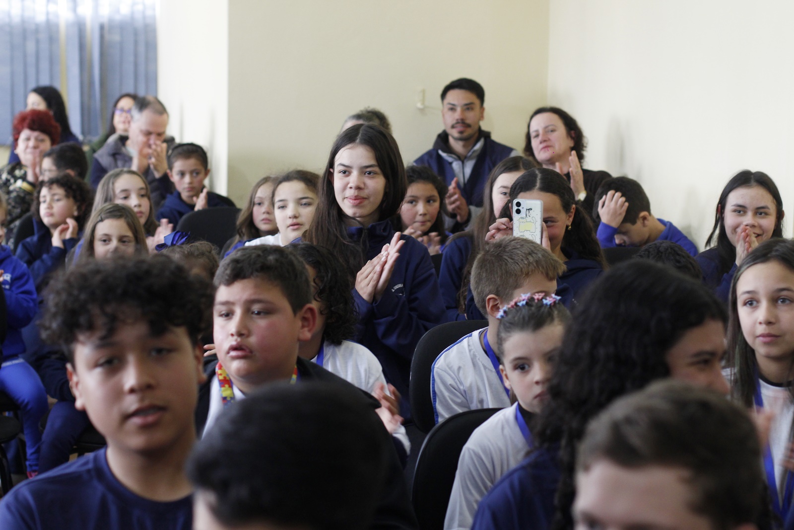 Prefeitura de Lages Tomam posse membros do Grêmio Estudantil de três unidades do Sistema Municipal de Educação