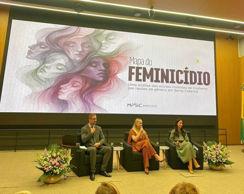 Prefeitura de Lages Prefeitura de Lages participa do lançamento do Mapa do Feminicídio e intensifica atuação nas políticas para mulheres