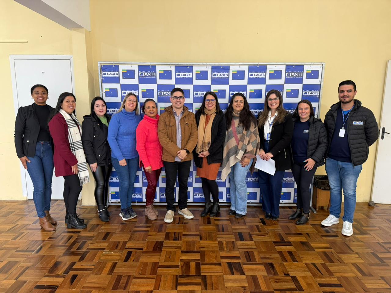 Prefeitura de Lages Prefeitura de Lages empossa novos professores do quadro efetivo