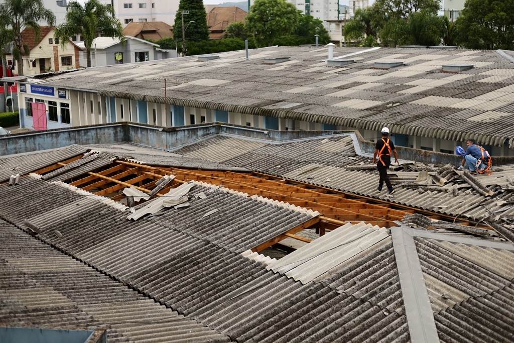 Prefeitura de Lages Defesa Civil: Município decreta Situação de Emergência em Lages devido à tempestade