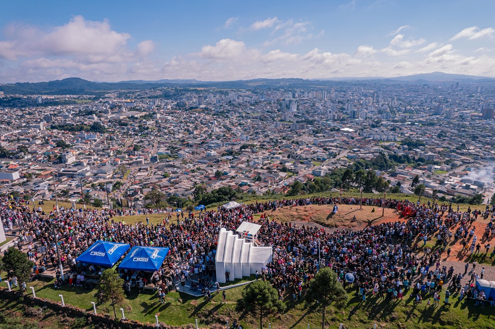 Prefeitura de Lages Com melhorias e grande participação popular, Lages consagra a maior Sexta-Feira Santa do Sul do País