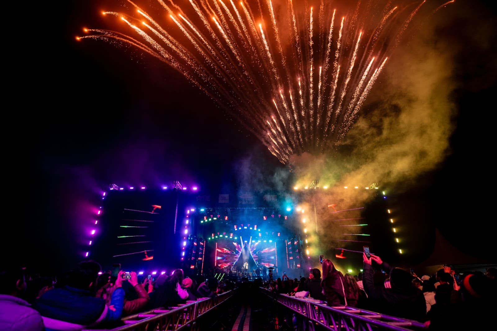 Prefeitura de Lages Grandes atrações comandam a noite desta quarta-feira na 36ª Festa Nacional do Pinhão