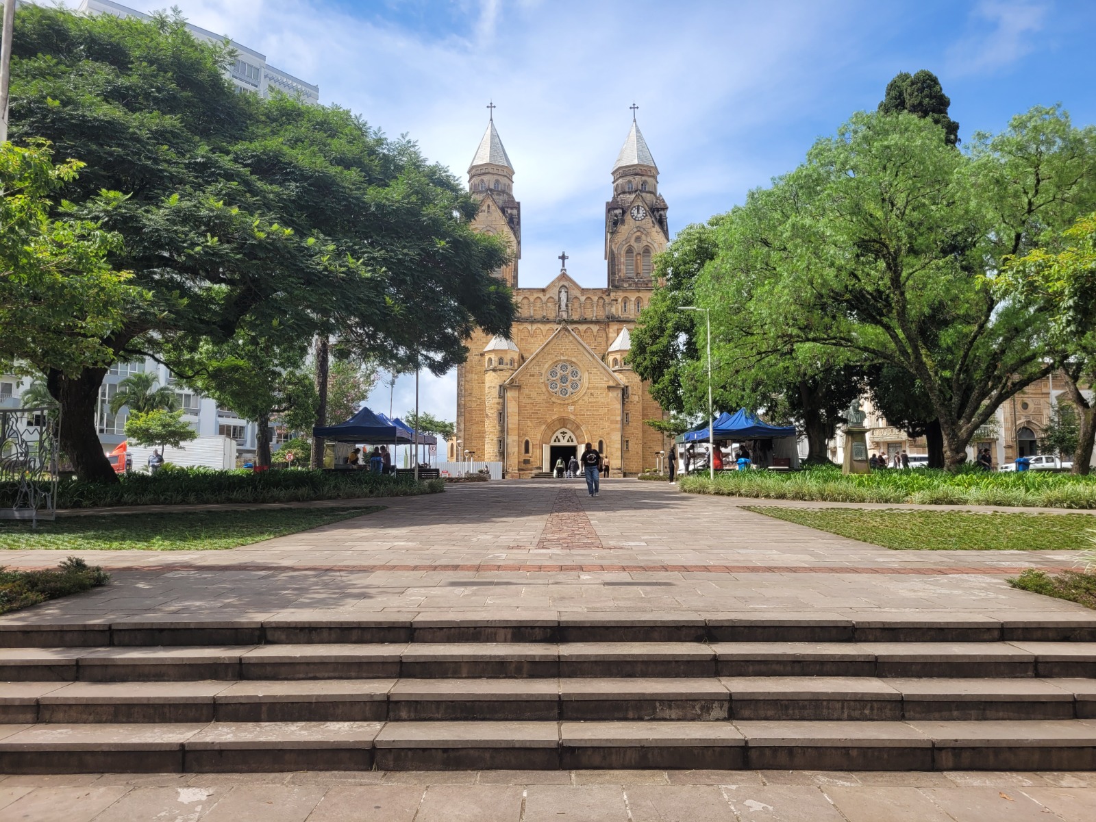 Prefeitura de Lages Organizadores de eventos passam a responder pela limpeza de áreas utilizadas em Lages
