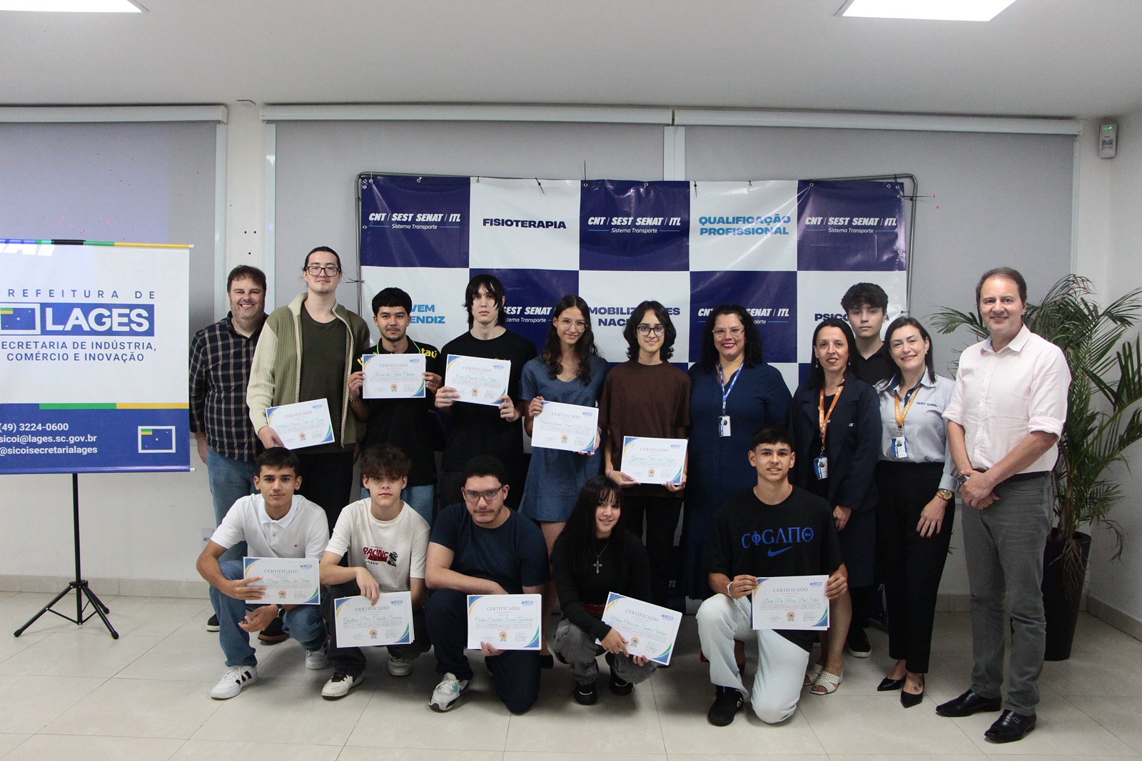 Prefeitura de Lages Curso Qualifica Mais, da Prefeitura de Lages, investe na capacitação de jovens e adultos e transforma histórias de vida