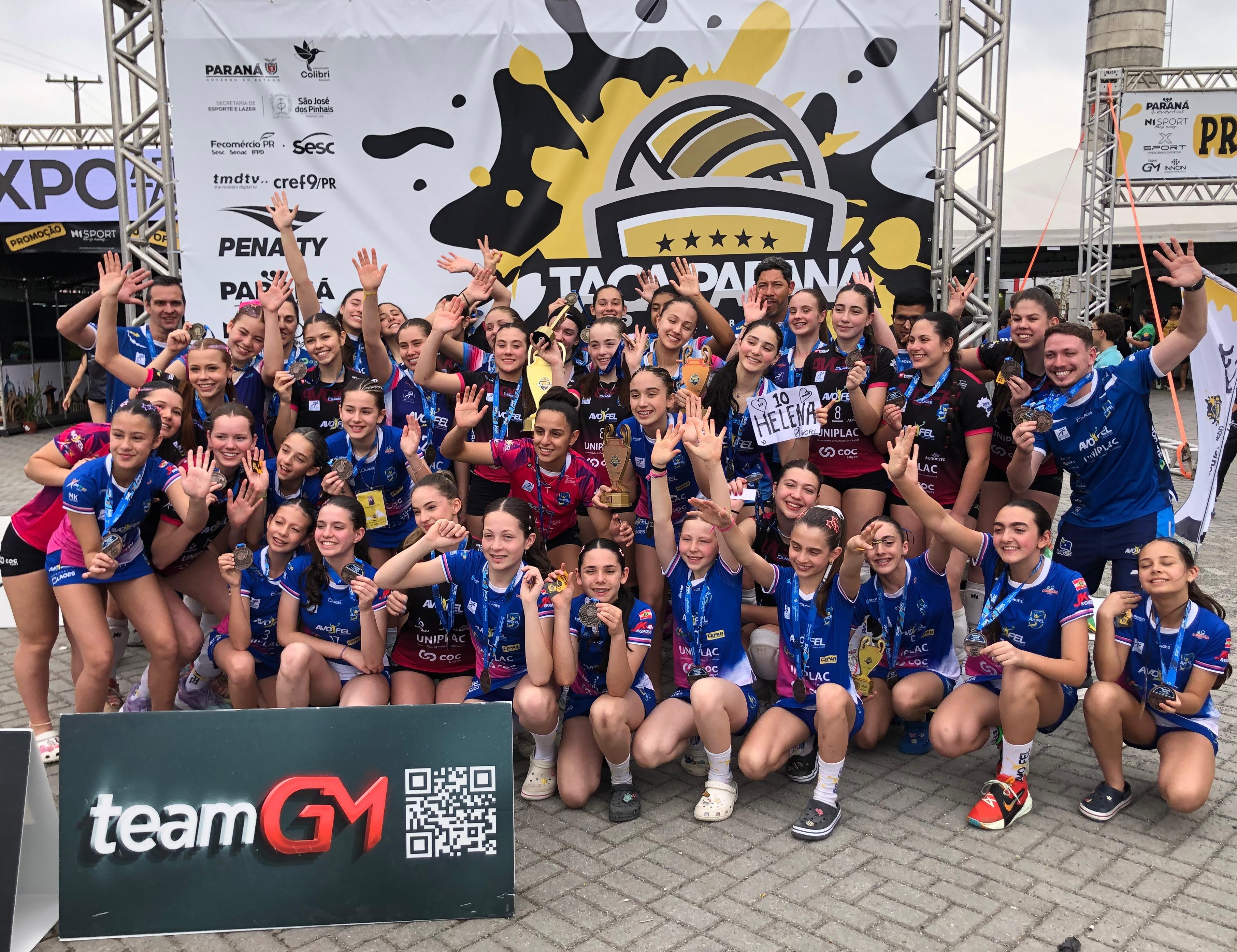 Prefeitura de Lages Emoção e orgulho: Avofel conquista o ouro e faz história na Taça Paraná de Voleibol, a maior competição de base da América Latina