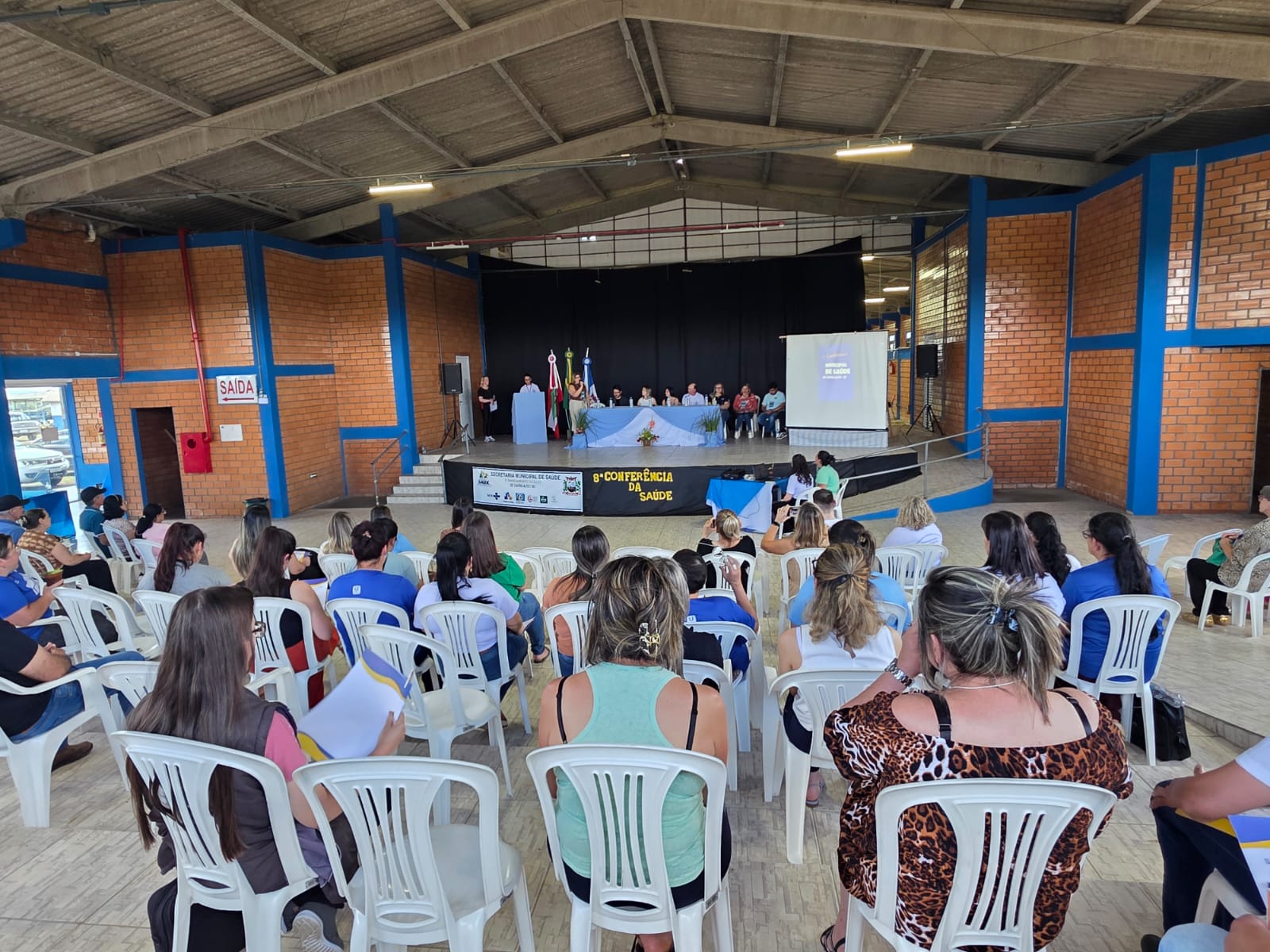 Prefeitura de Lages Cerest Regional Lages lidera reflexão técnica sobre saúde ocupacional na Conferência Municipal de Saúde