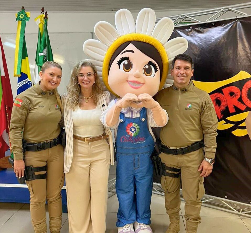 Prefeitura de Lages Prefeitura de Lages é parceira da Polícia Militar de Santa Catarina no Programa Protetores do Lar