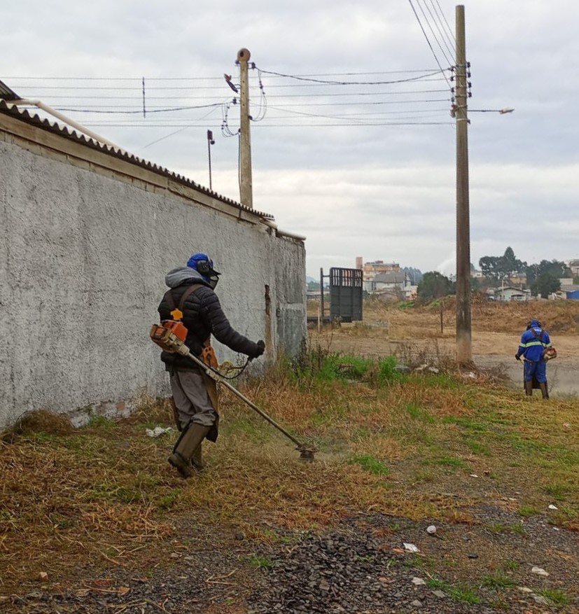 Prefeitura de Lages Lages acelera serviços de conservação e amplia ações preventivas em toda a cidade
