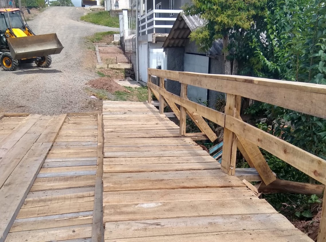 Prefeitura de Lages Infraestrutura urbana avança com mais uma ponte reconstruída em Lages, desta vez na Rua Adelaide Alves no bairro São Luiz