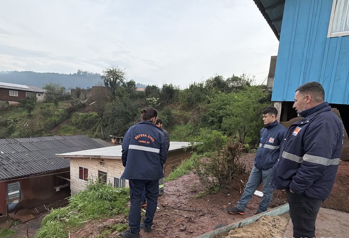 Prefeitura de Lages Chuvas intensas: Prefeitura de Lages registra 29 ocorrências e presta atendimento rápido às famílias atingidas pelas chuvas intensas