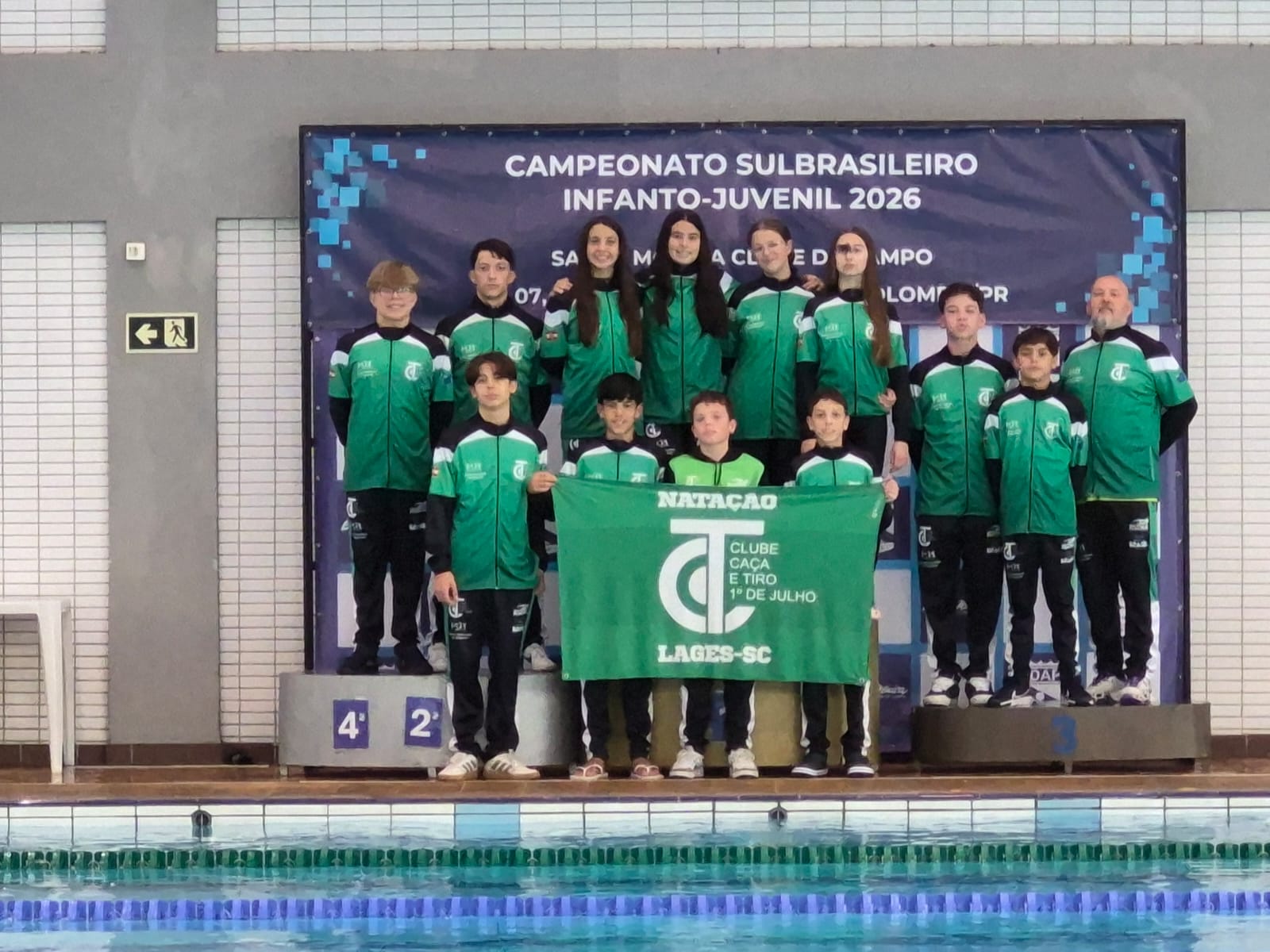 Prefeitura de Lages Equipe lageana conquista medalhas no Sul-Brasileiro Infantojuvenil de Natação em Curitiba 