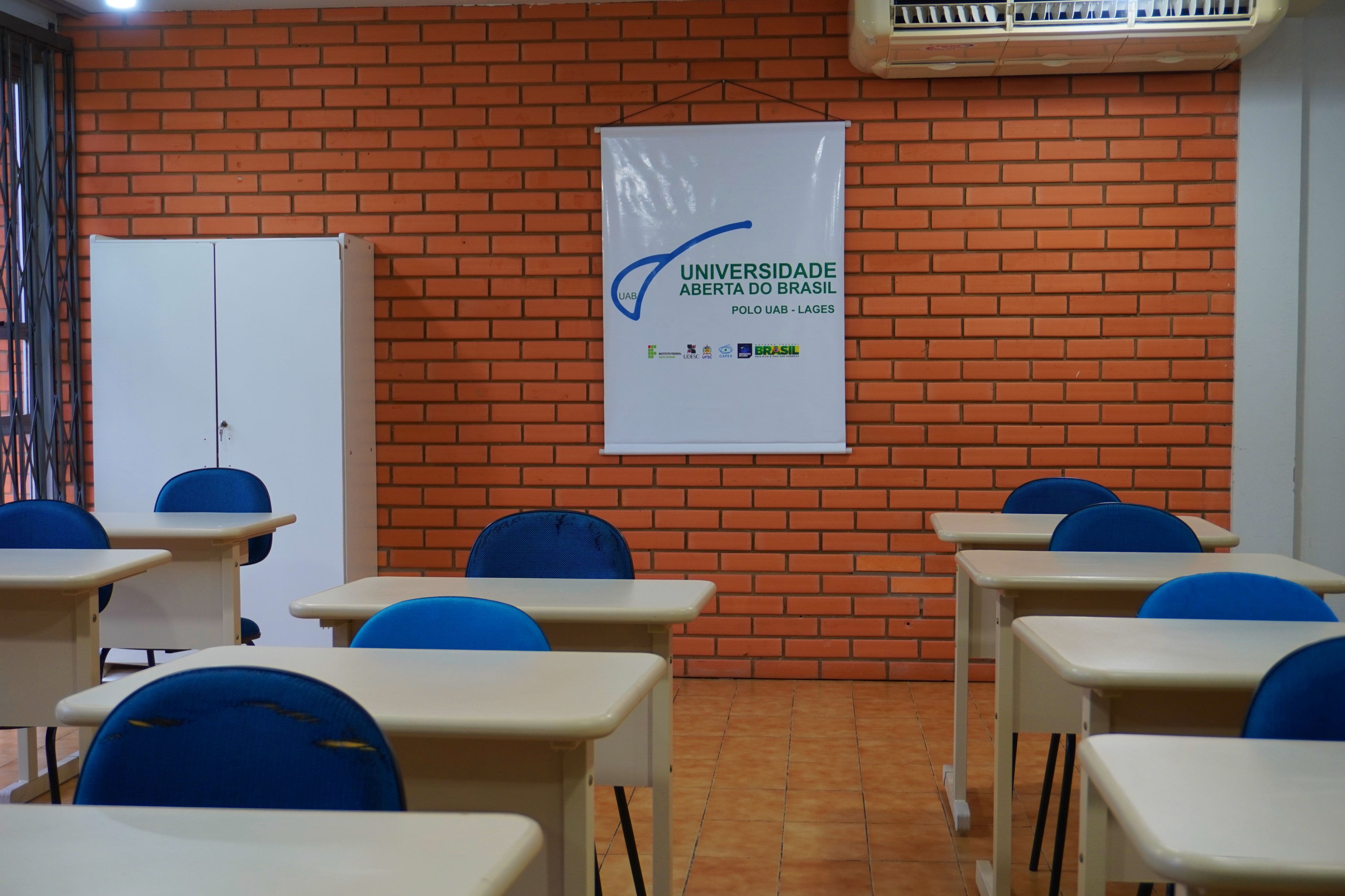 Prefeitura de Lages Polo UAB Lages oferece 30 vagas gratuitas em Administração Pública