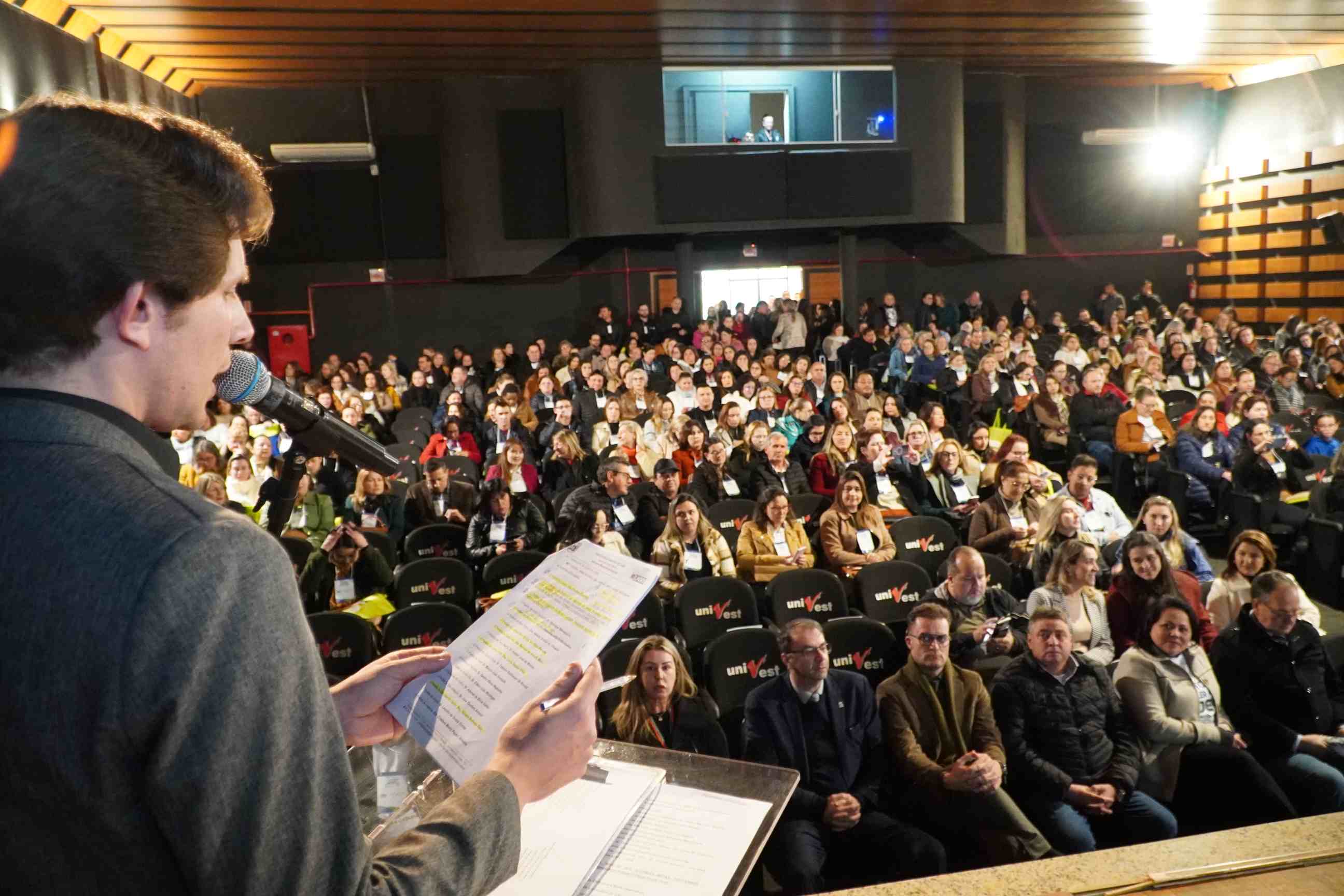 Prefeitura de Lages Lages sediará XXXVI Simpósio Catarinense de Administração da Educação no início de novembro 