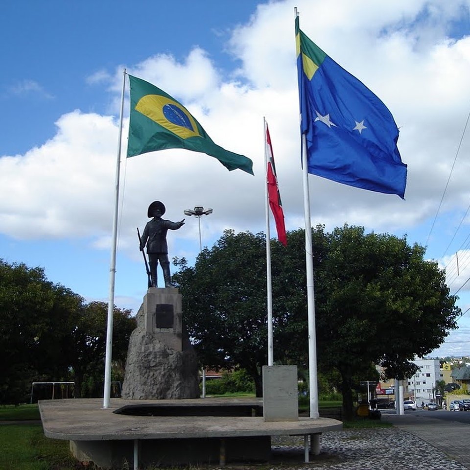 Prefeitura de Lages Lages reverencia seu fundador, Antonio Correia Pinto de Macedo