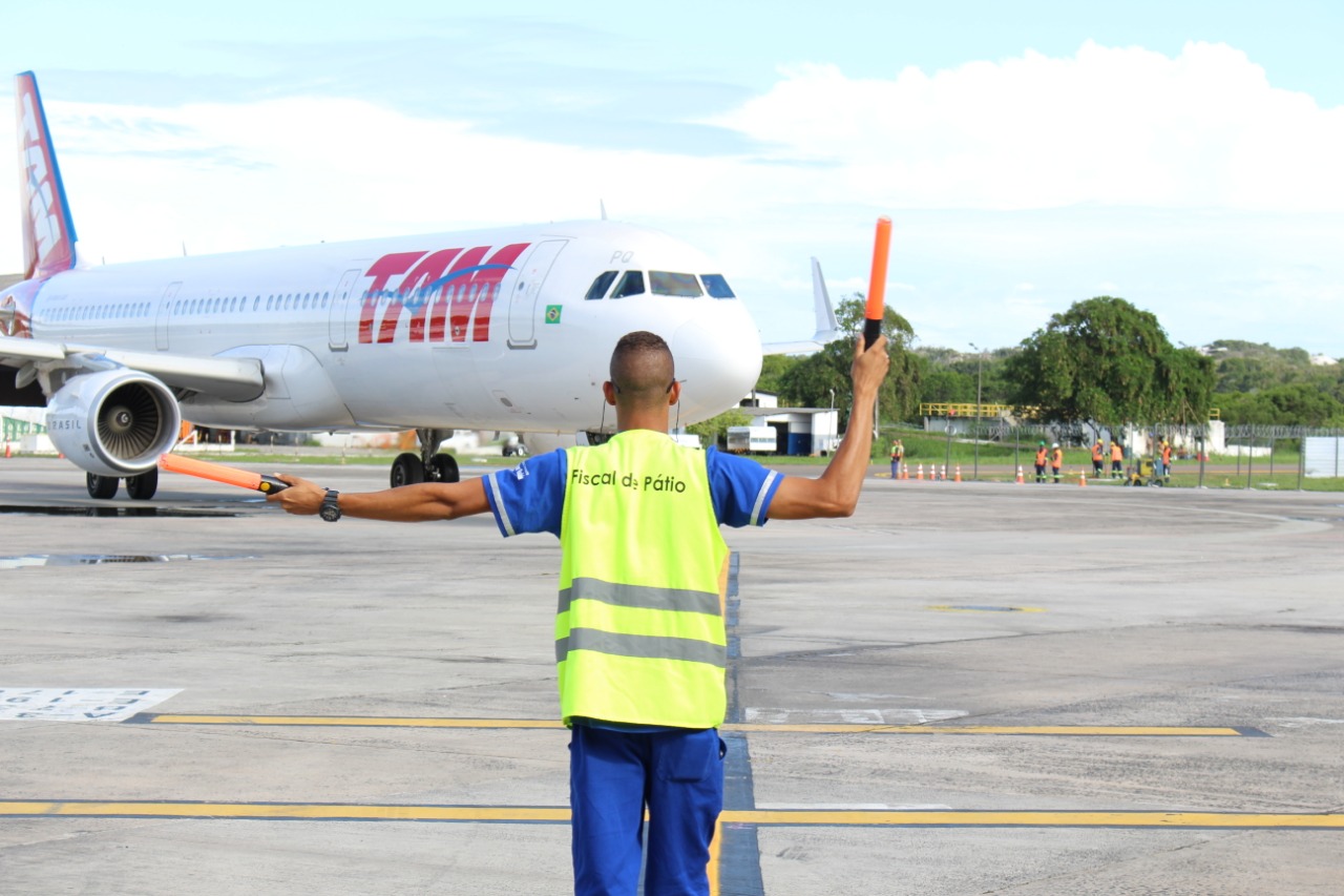 Prefeitura de Lages Programa Qualifica Melhor Lages e Infracea lançam curso inédito de operações aeroportuárias 