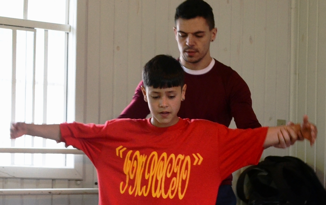 Prefeitura de Lages Kauan Oliveira aperfeiçoa a dança nas aulas do Lages Melhor para participar de seletiva da Escola Bolshoi  