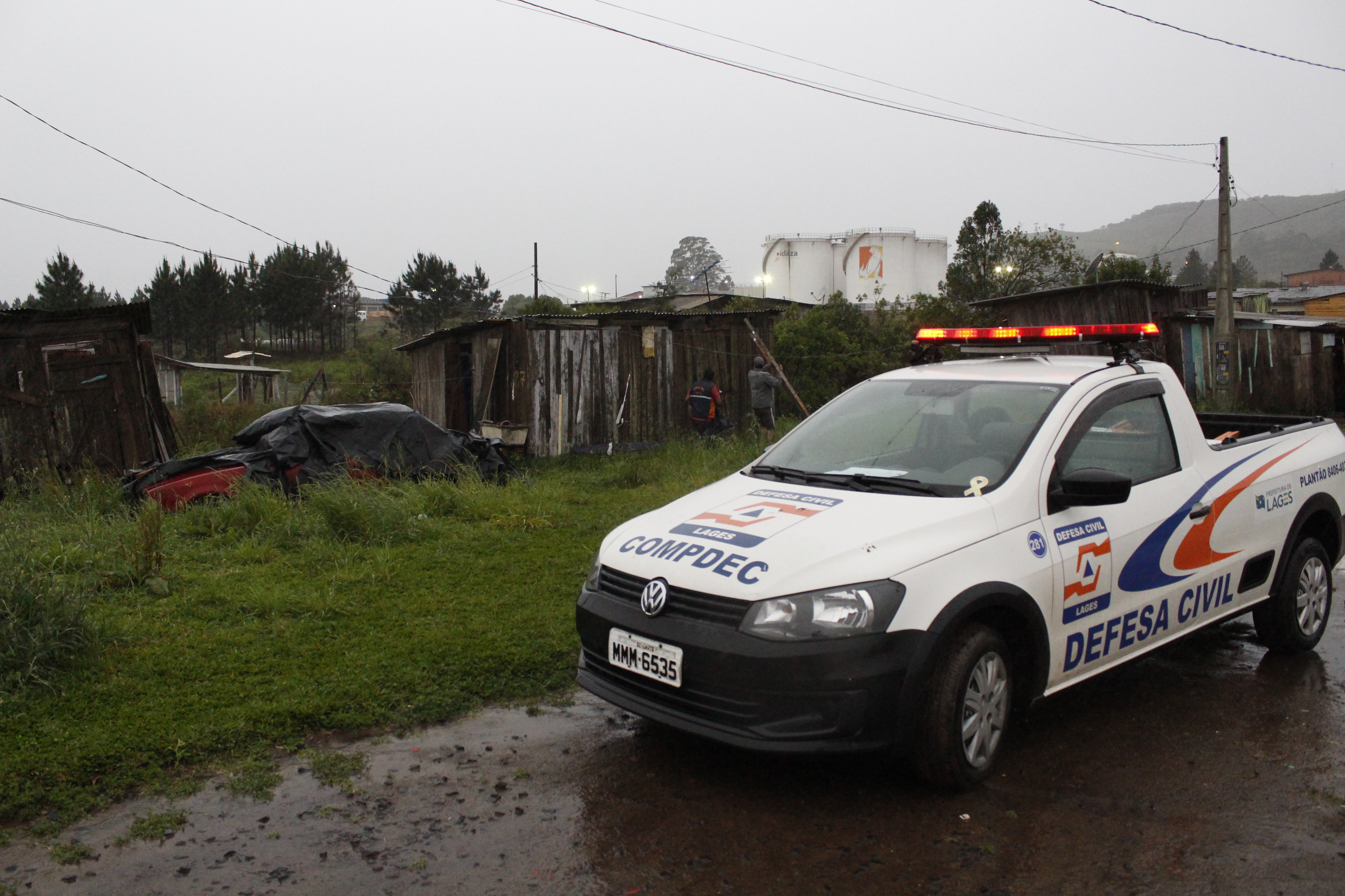 Prefeitura de Lages Defesa Civil atende ocorrências devido à forte chuva desta segunda-feira