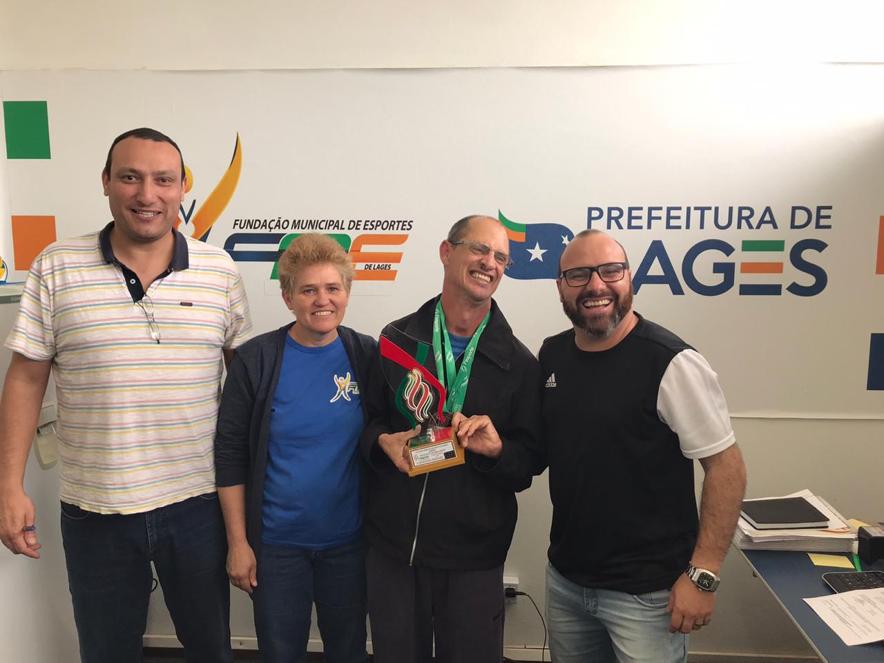 Prefeitura de Lages Medalhista nos Parajasc apresenta suas conquistas na FME