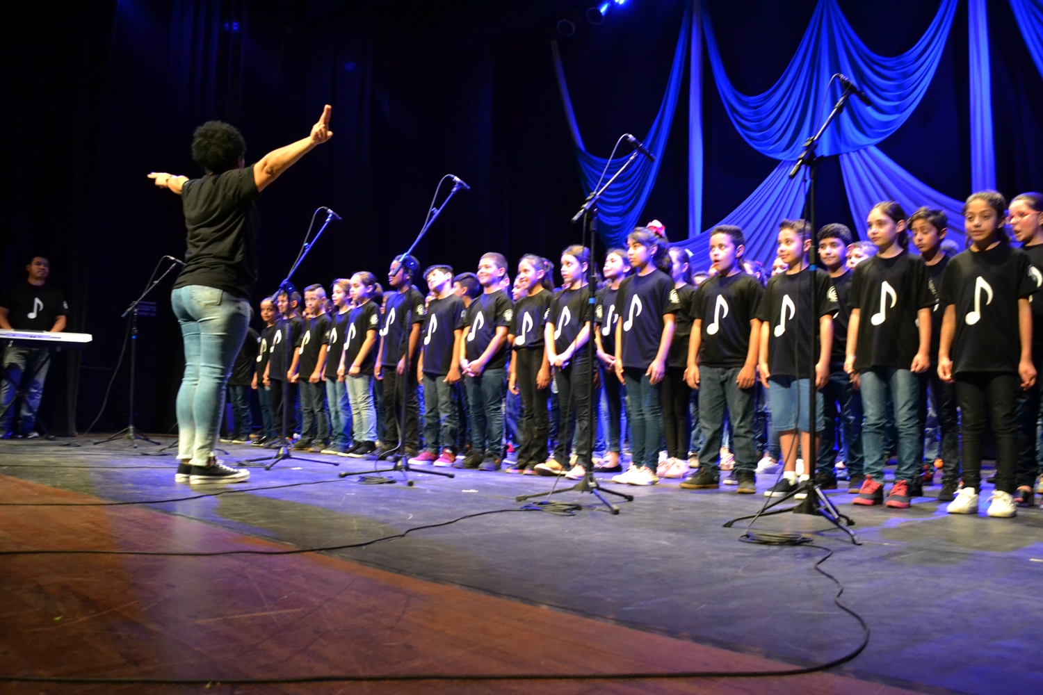 Prefeitura de Lages Alunos do programa Lages Melhor se apresentarão no Teatro Marajoara