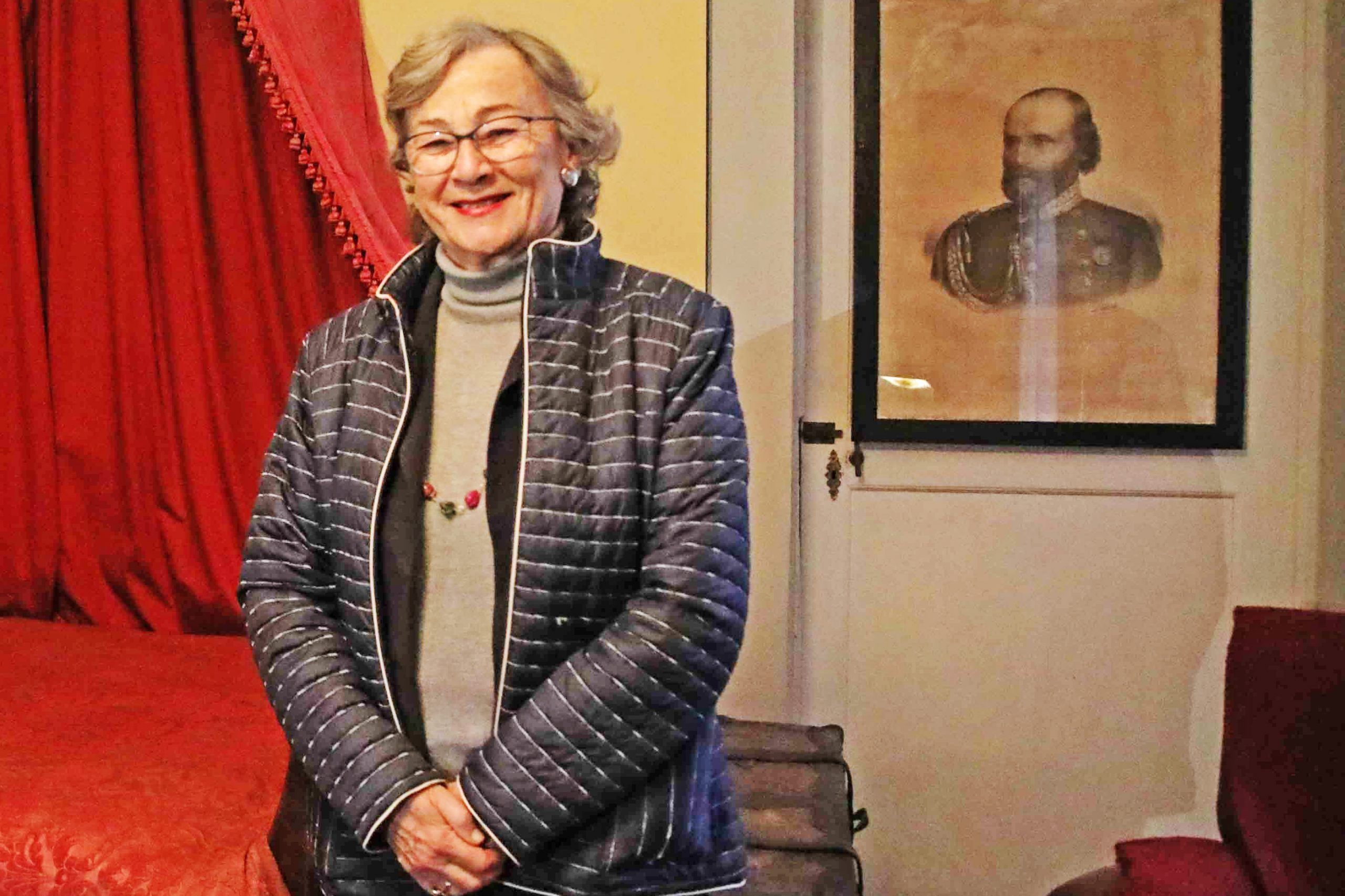 Prefeitura de Lages Bisneta de Anita Garibaldi plantará rosa em Lages nesta sexta-feira 