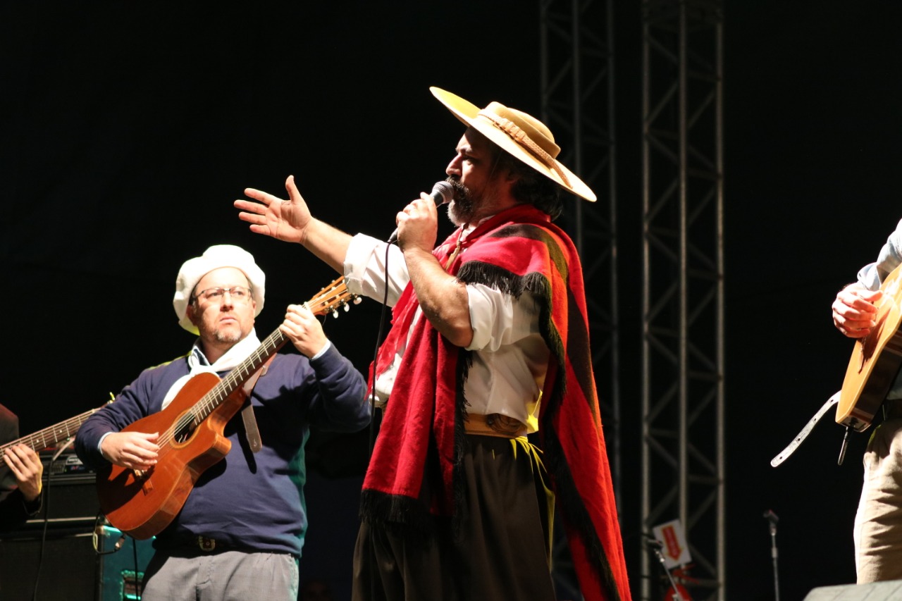 Prefeitura de Lages Sapecada da Serra Catarinense e Sapecada da Canção Nativa: Editais para participação dos festivais já estão disponíveis no site da FCL