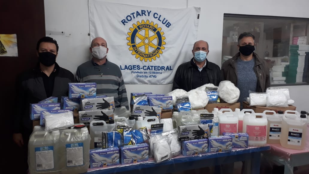 Prefeitura de Lages Prefeitura recebe doação de materiais para enfrentamento da Covid-19 dos Clubes de Rotary do Distrito 4740 e Fundação Rotária