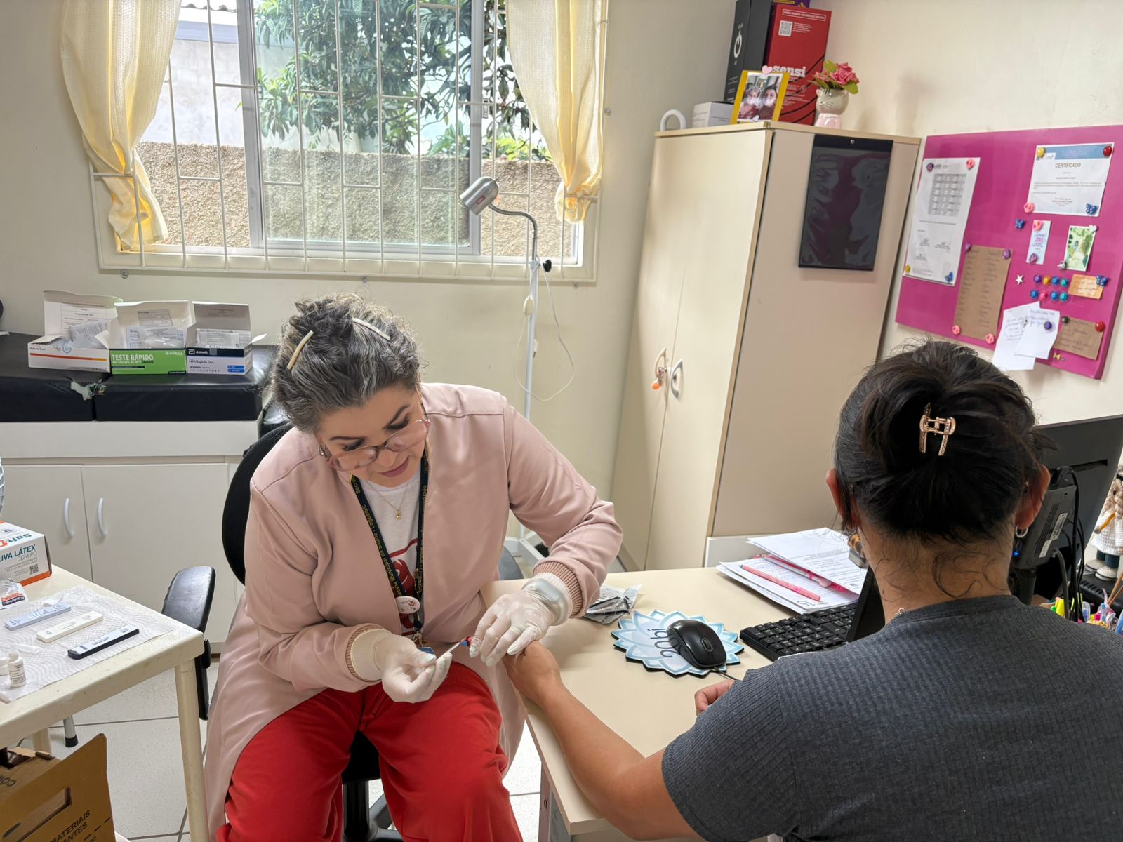 Prefeitura de Lages Prefeitura de Lages promove testagem e orientação em saúde na Unidade Básica de Saúde do bairro Tributo