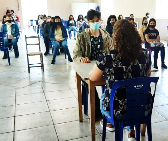 Prefeitura de Lages JBS contrata 22 jovens aprendizes em oito áreas para incentivar e valorizar o trabalho da juventude 