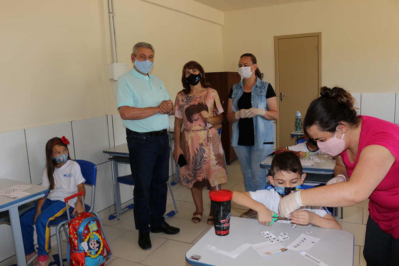 Prefeitura de Lages Cerca de 15 mil alunos voltaram às aulas do sistema municipal nesta quinta-feira