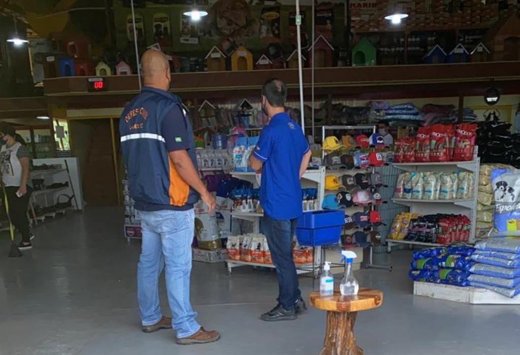 Prefeitura de Lages Equipe de Fiscalização da Defesa Civil realizou 135 abordagens 