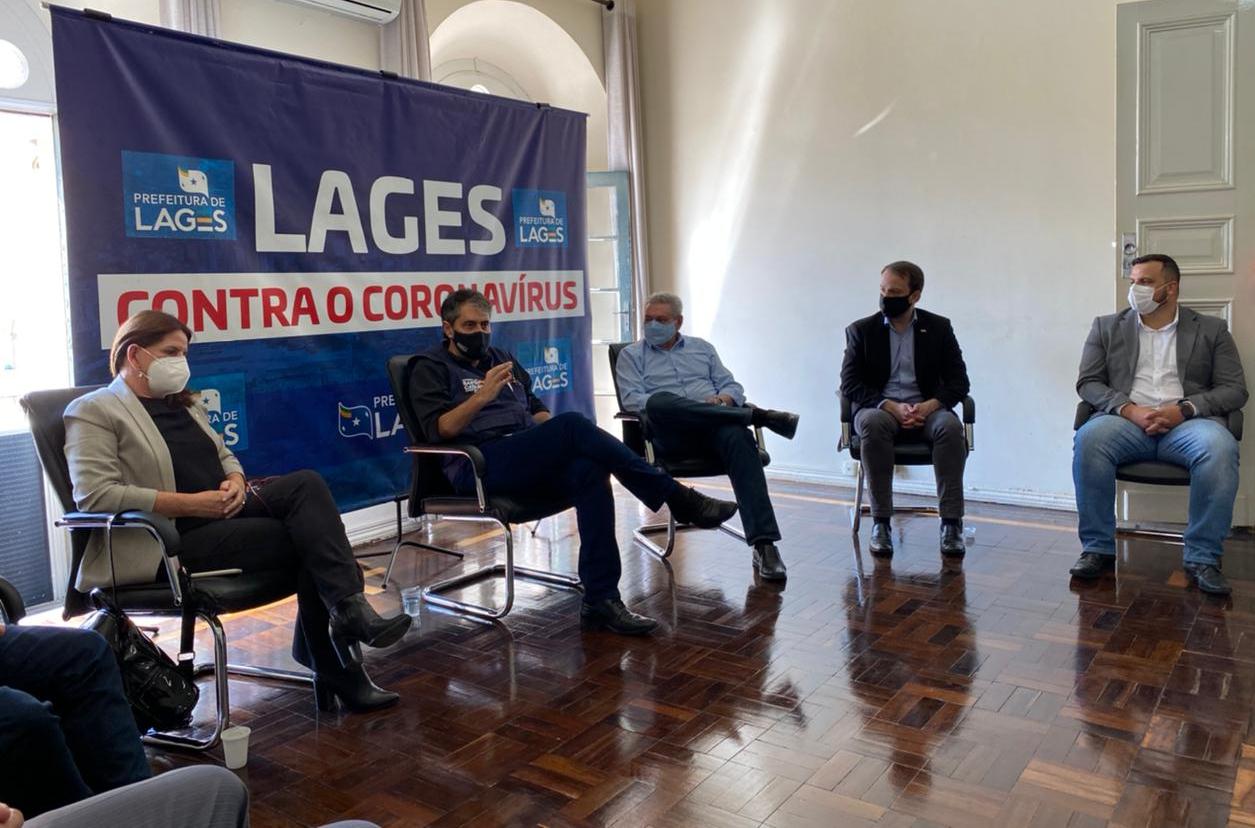 Prefeitura de Lages Prefeito Ceron recebe secretário de Estado da Saúde para discutir alternativas de enfrentamento da Covid-19 