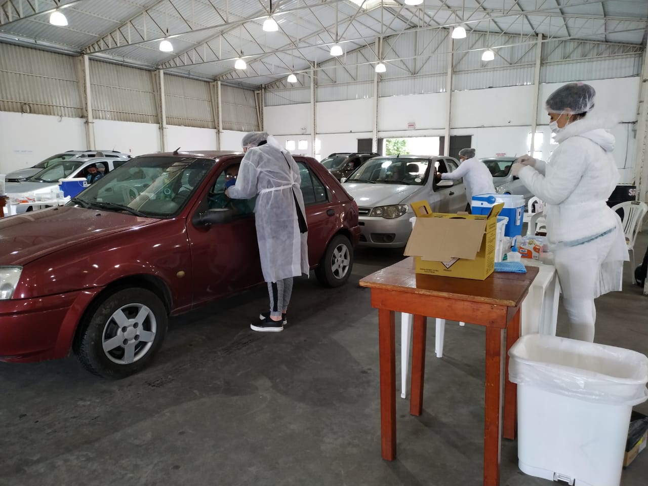 Prefeitura de Lages Idosos de 64 anos ou mais são vacinados, neste final de semana, com a 1ª dose 