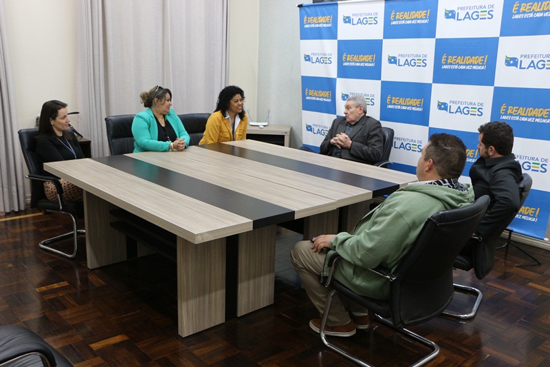 Prefeitura de Lages Lages é referência em projetos sociais e chama atenção de município rio-grandense 