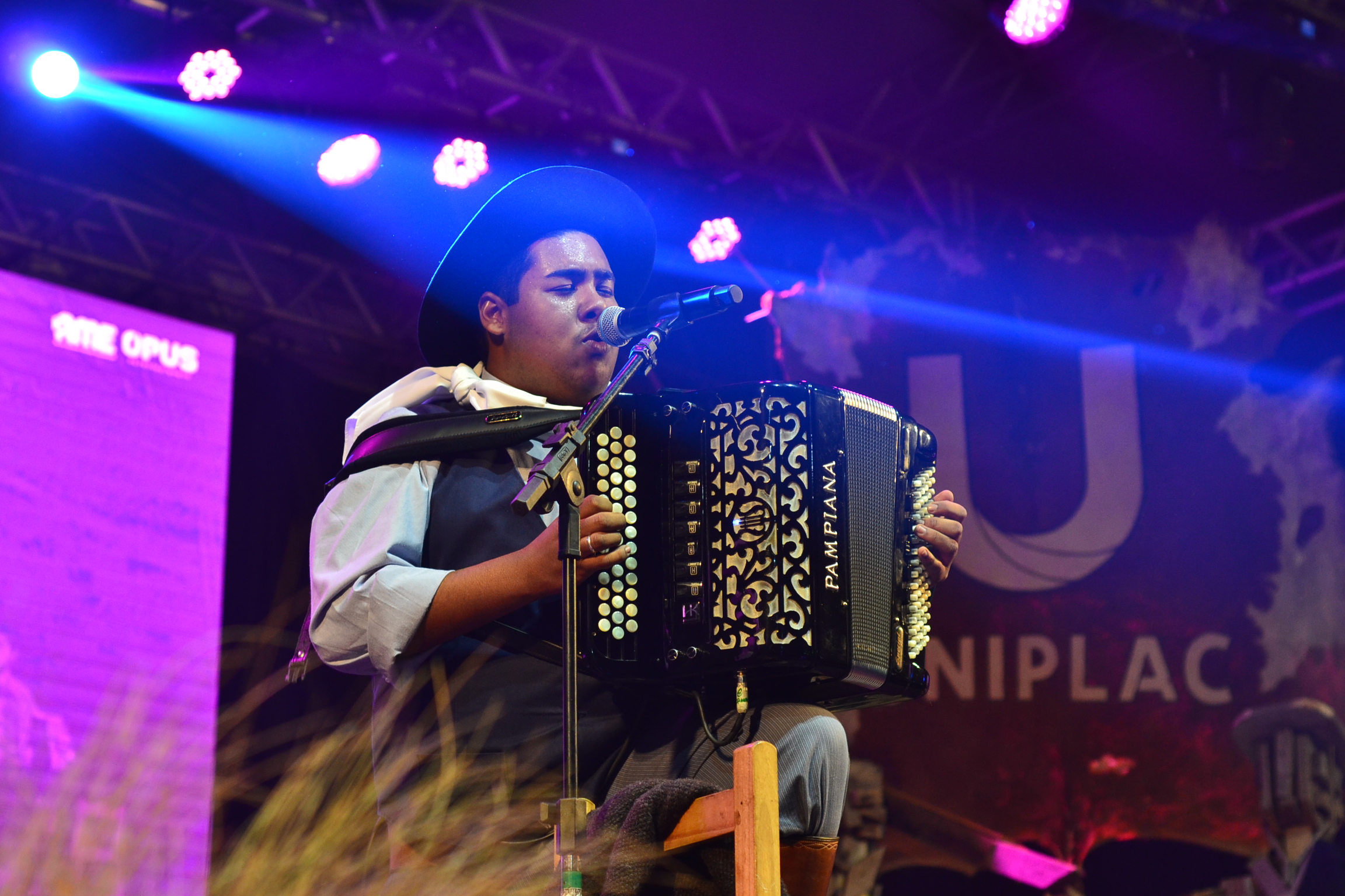 Prefeitura de Lages “Rancho de Adobe” é a grande campeã da 29ª Sapecada da Canção Nativa e “Despercebido”, a mais popular