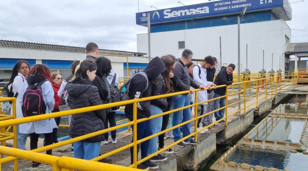 Prefeitura de Lages Uma visita especial de estudantes do IFSC na Semasa