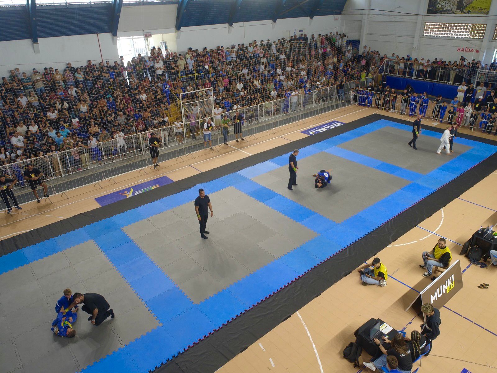 Prefeitura de Lages Campeonato de jiu-jitsu reúne atletas de diversas cidades no ginásio Ivo Silveira 