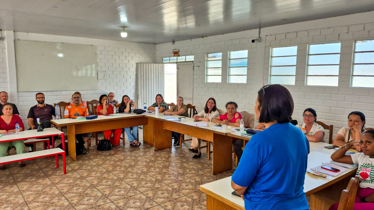 Prefeitura de Lages Secretaria da Educação realizou 1ª Parada Pedagógica do ano letivo de 2026