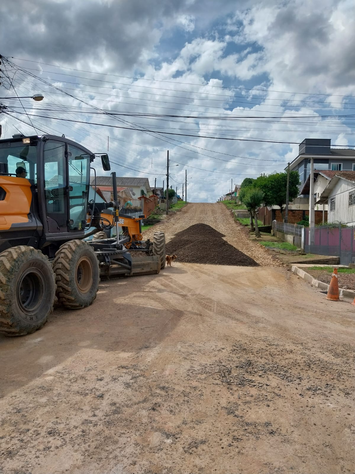 Prefeitura de Lages Rua Sebastião de Oliveira tem trecho de 120 metros reurbanizado