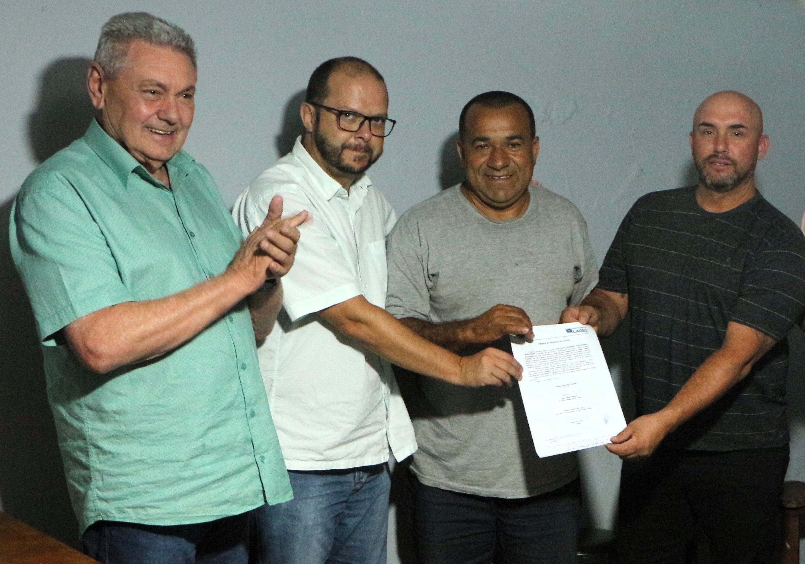 Prefeitura de Lages Assinada ordem de serviço para pavimentação da rua Vasco da Gama