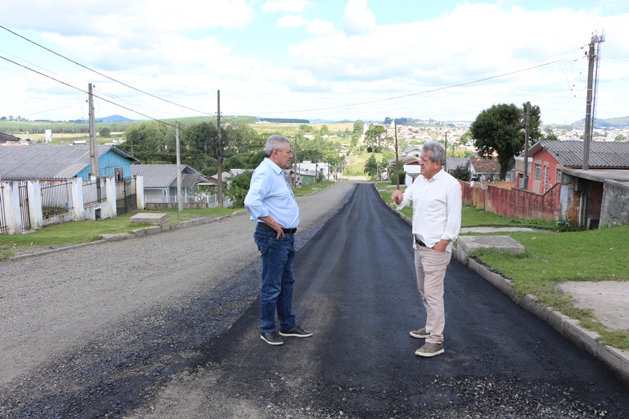 Prefeitura de Lages Prefeitura de Lages executa projeto urbanístico da avenida Irmão Joaquim
