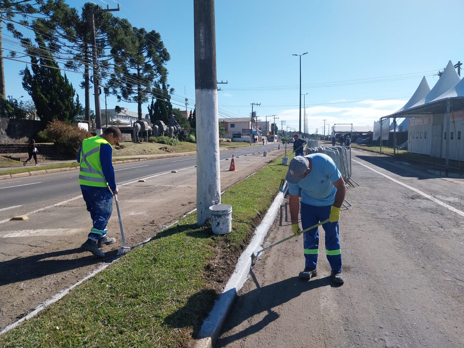 Prefeitura de Lages Melhorias na infraestrutura viária visam realização da Festa do Pinhão