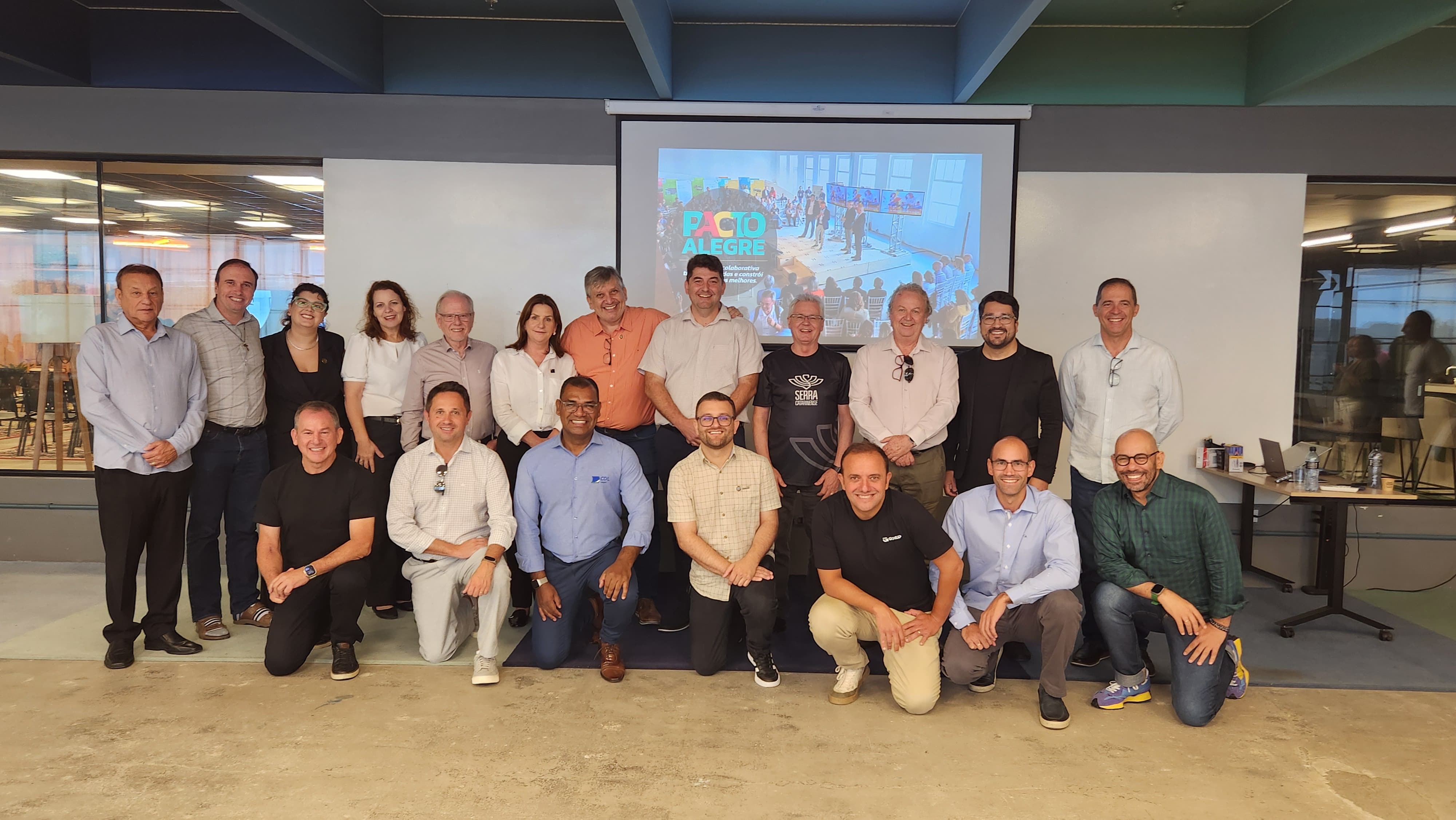 Prefeitura de Lages Lages conta com 12 projetos de aceleração e lideranças da administração pública e empreendedores vão a Porto Alegre conhecer a referência do Pacto pela Aceleração Territorial