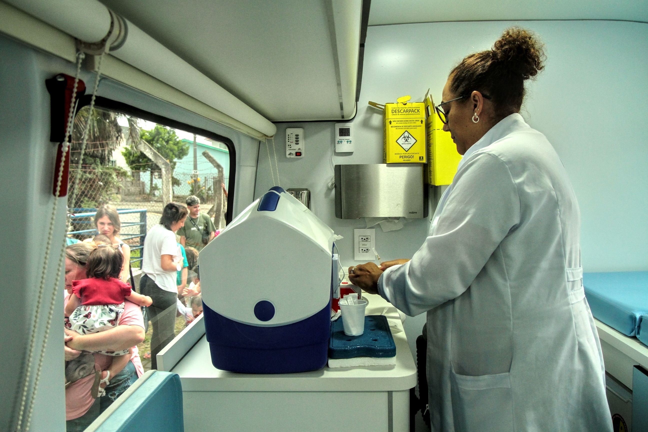 Prefeitura de Lages O Carro da Vacina passará pelos bairros Santa Helena e Santa Mônica na quinta e sexta-feira