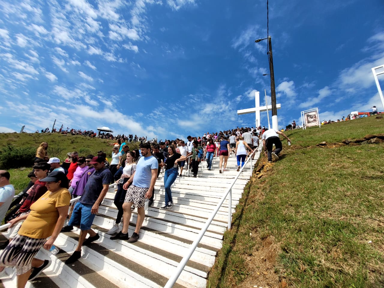 Prefeitura de Lages Retrospectiva Semanal: Evento especial e preparativos para a Páscoa, Semana Santa, início da colheita do pinhão, destaques no esporte e cultura
