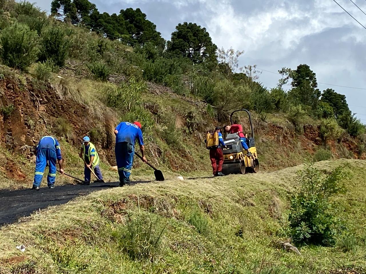 Prefeitura de Lages Secretaria de Obras e Infraestrutura conclui serviços nos acessos ao Morro da Cruz