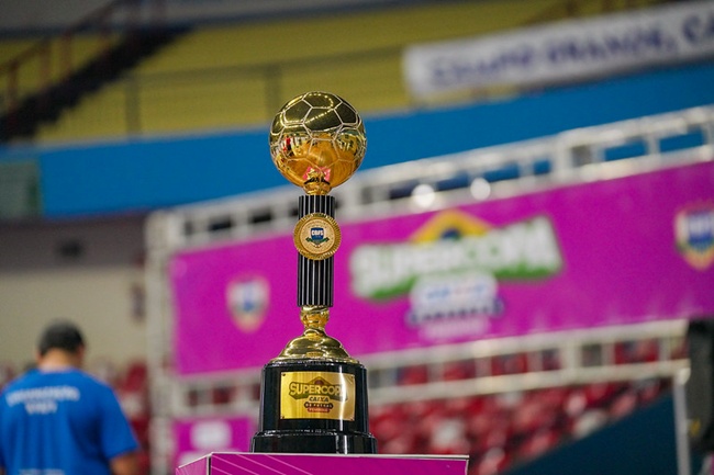 Prefeitura de Lages Supercopa de Futsal Feminino começa nesta quarta em Lages com vaga na Libertadores em jogo