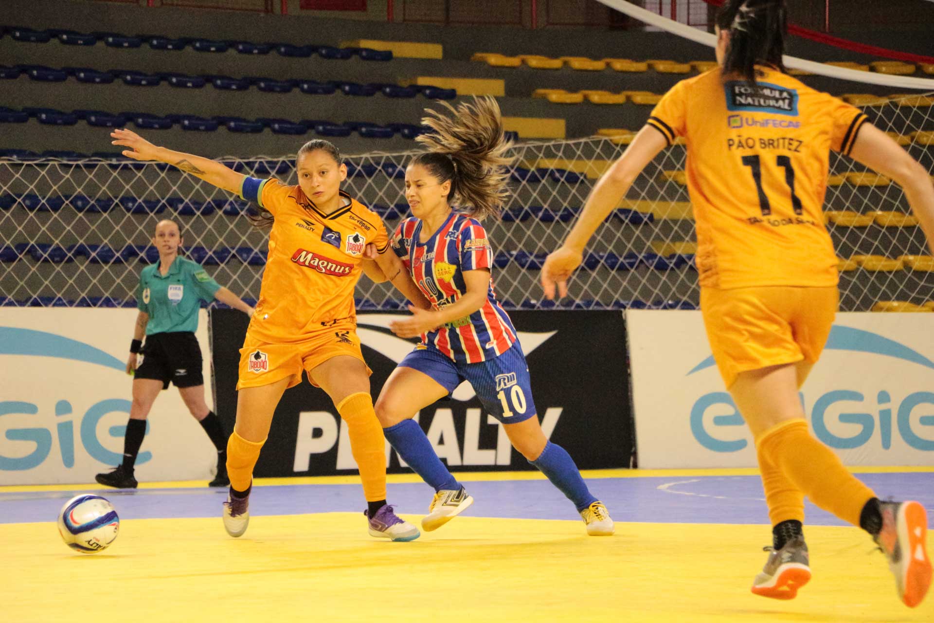 Prefeitura de Lages Segundo dia da Supercopa de Futsal Feminino agita Lages e define rumos da fase de grupos