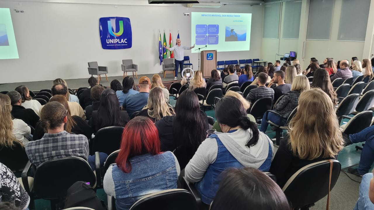 Prefeitura de Lages Assistência Social promove evento alusivo ao Dia do Trabalhador para mais de 150 servidores