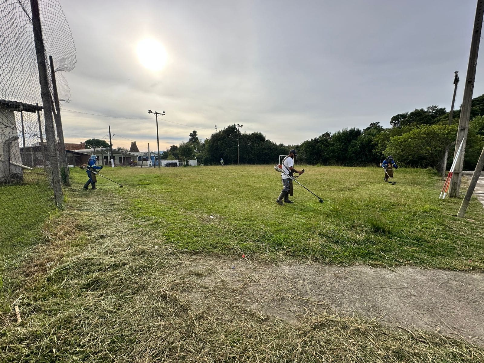 Prefeitura de Lages Secretaria de Serviços Públicos atua em diversas frentes nesta quinta-feira